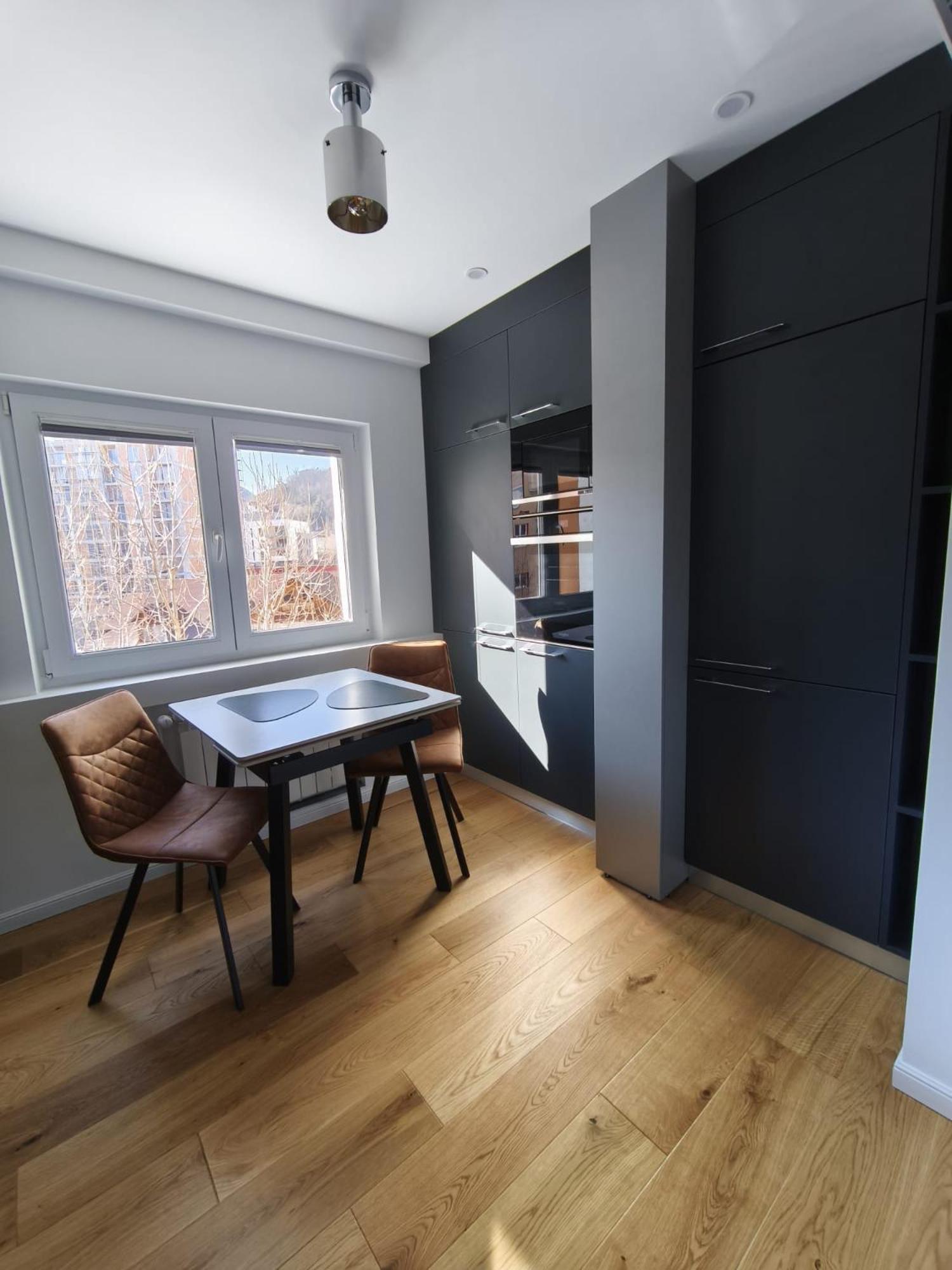 Studio Lux, Elegant & Confortabil Брашов Экстерьер фото